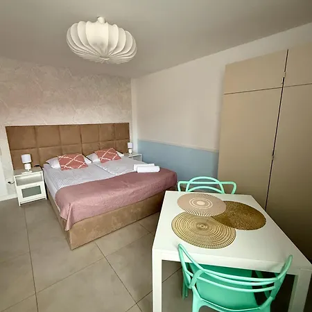 Sunny Apartment