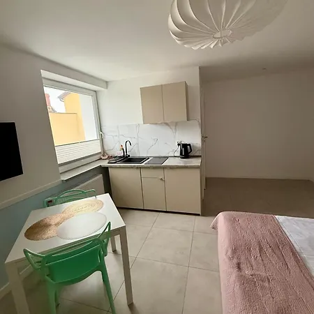 Apartment Sunny