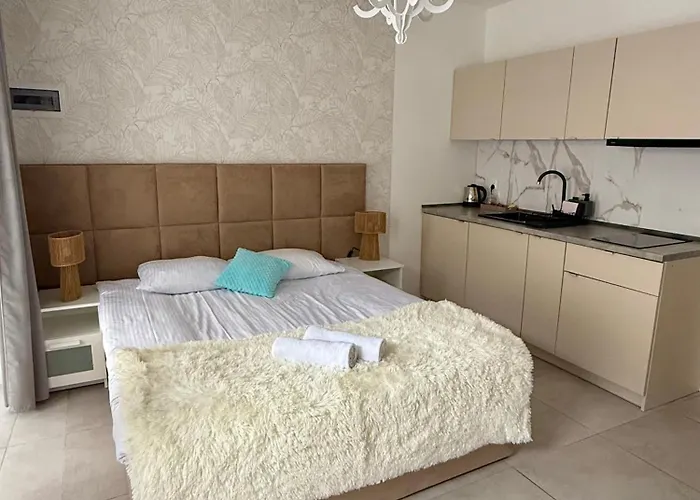 Sunny Apartment